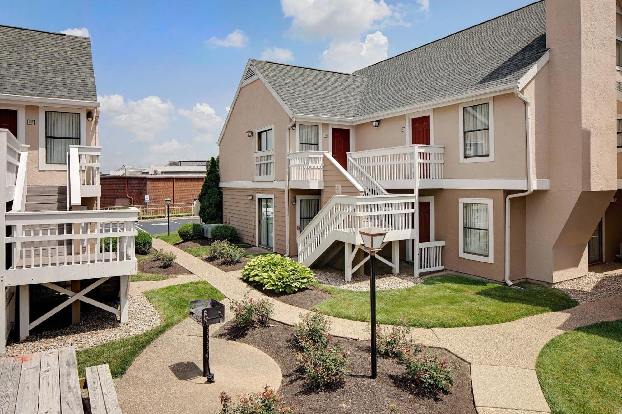 Residence Inn Louisville East Bagian luar foto